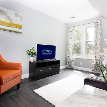 Cozy Micro Apartment, Minutes From Falls Niagara Falls Extérieur photo