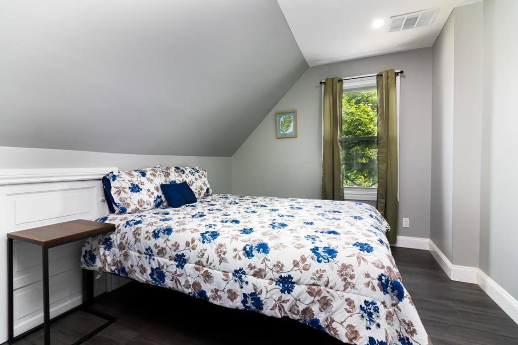 Cozy Micro Apartment, Minutes From Falls Niagara Falls Extérieur photo