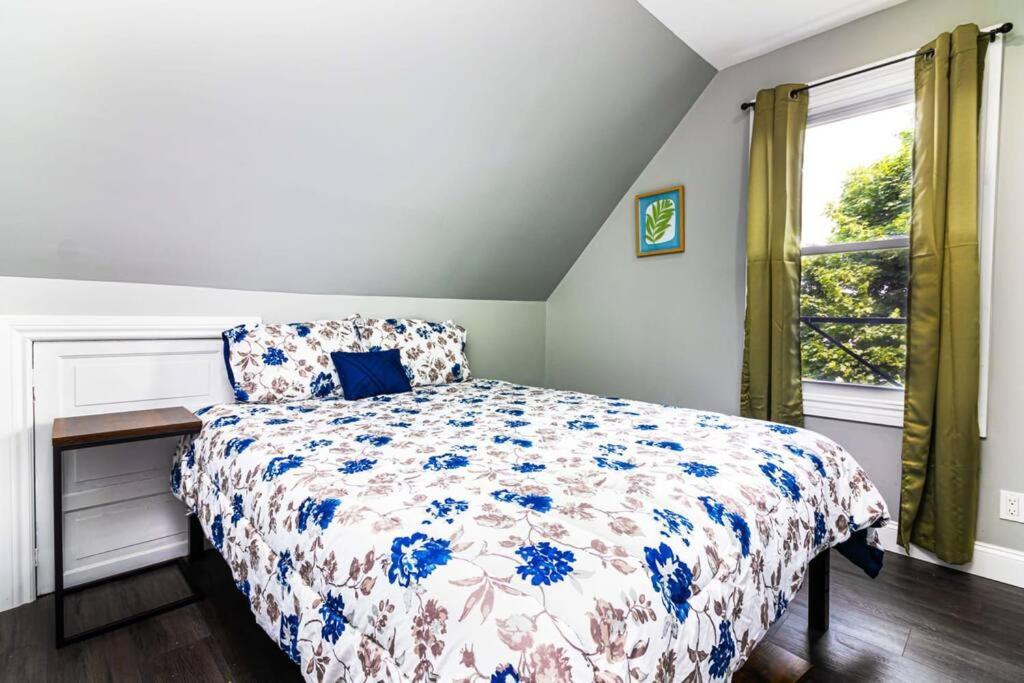 Cozy Micro Apartment, Minutes From Falls Niagara Falls Extérieur photo